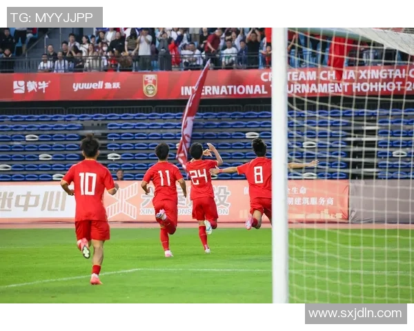 武汉足球队状态变革引发热议球迷期待新篇章的崛起与挑战 武汉足球队状态变革引发热议球迷期待新篇章的崛起与挑战